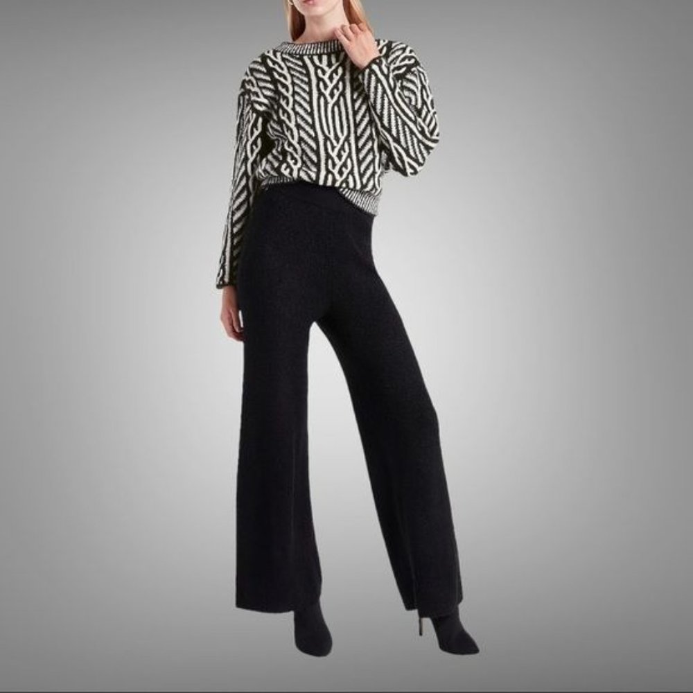 Express Sweater - Picture 3 of 14